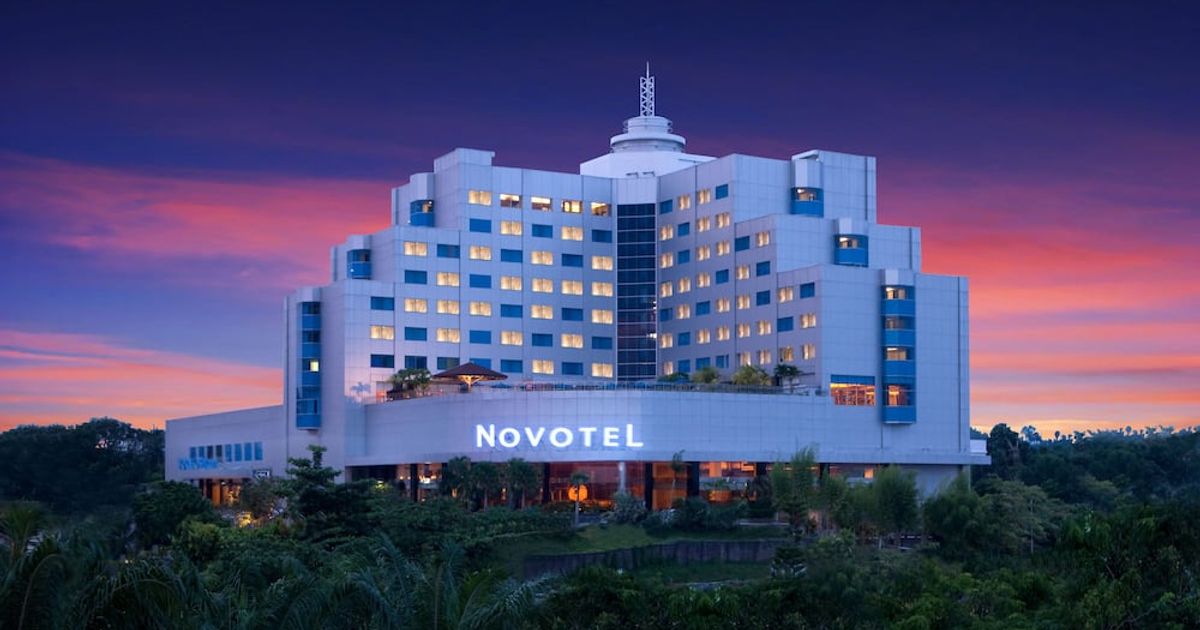 Novotel Balikpapan — Hotel internasional pertama di Balikpapan dengan kolam renang panorama